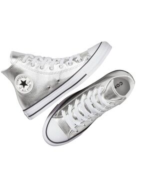 New Converse Chuck Taylor Hightop Sneakers Unisex: Women's 8 - Men 6 Silver